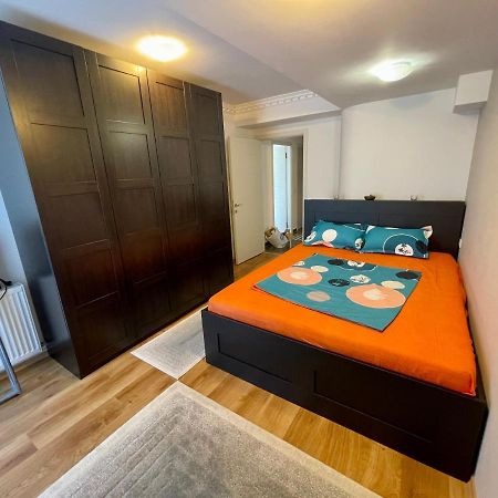 Terrace Apartments Otopeni ! Kültér fotó